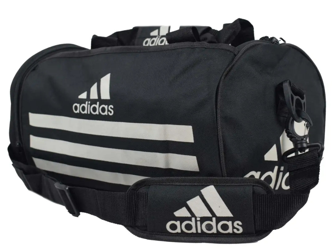 Travel bag with shoulder strap 18 inch length, 11 inch depth - Senora