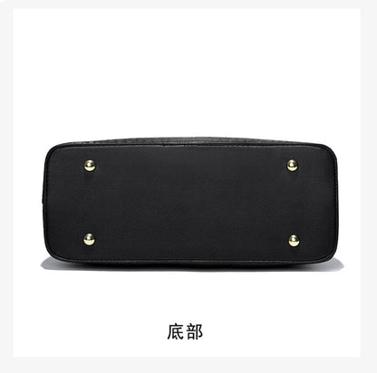 Black Branded Purse 671 - Senora
